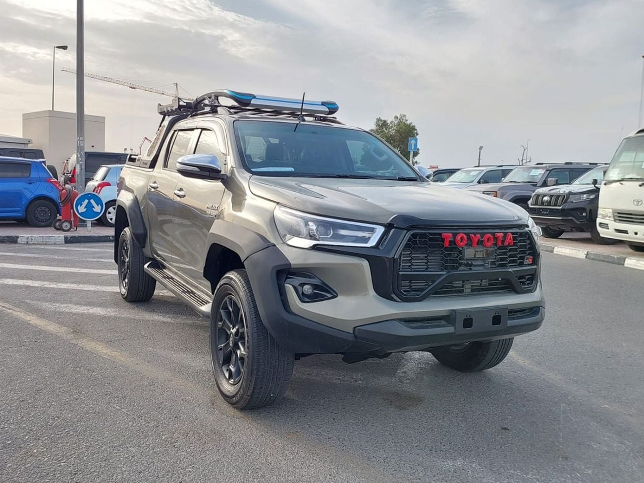 تويوتا هيلوكس TOYOTA HILUX PICKUP RHD 2016 MODEL 2.8 L DIESEL AUTOMATIC(PM79021)