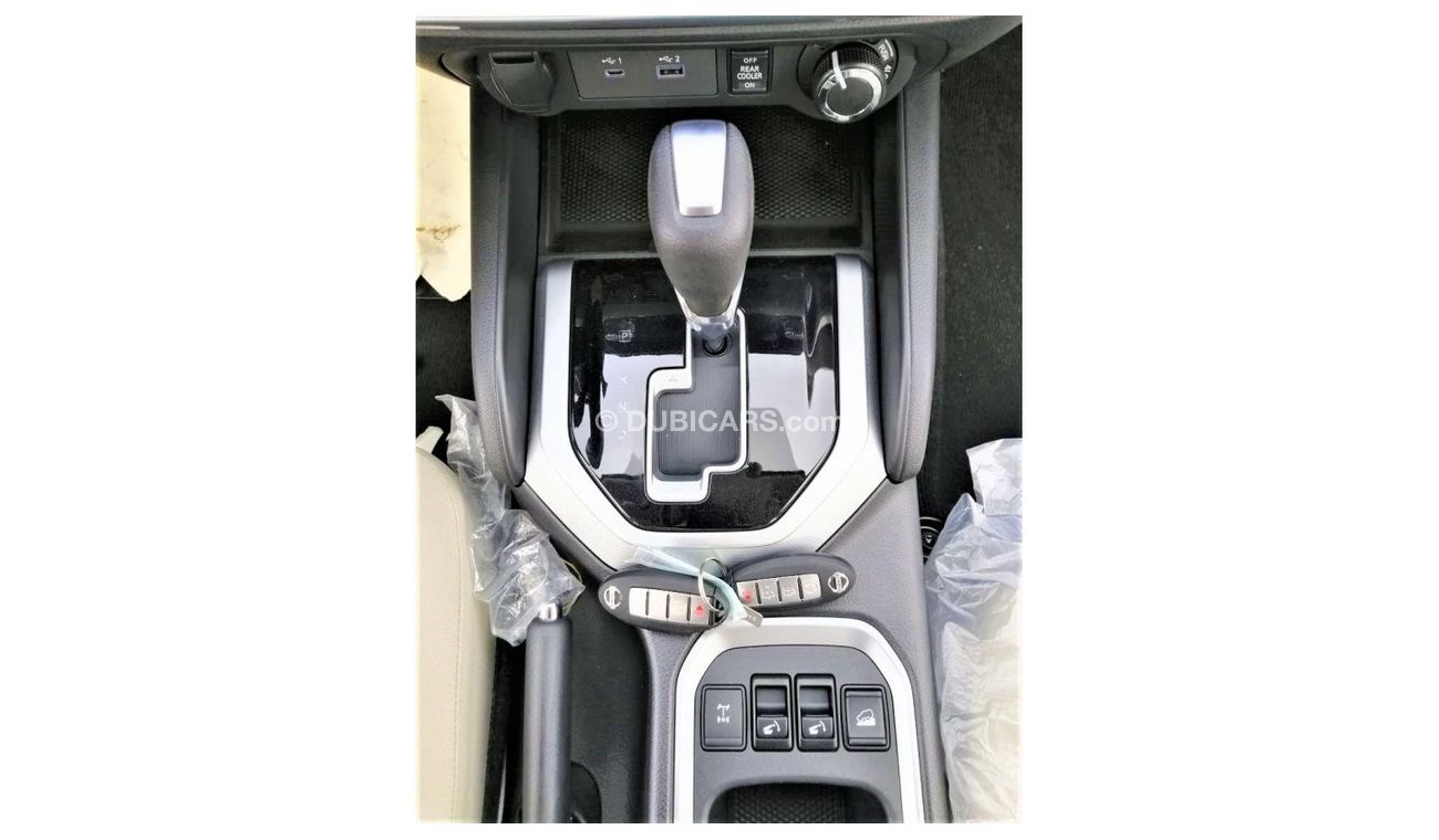 Nissan XTerra 2.5 AWD petrol  7 seats titanium