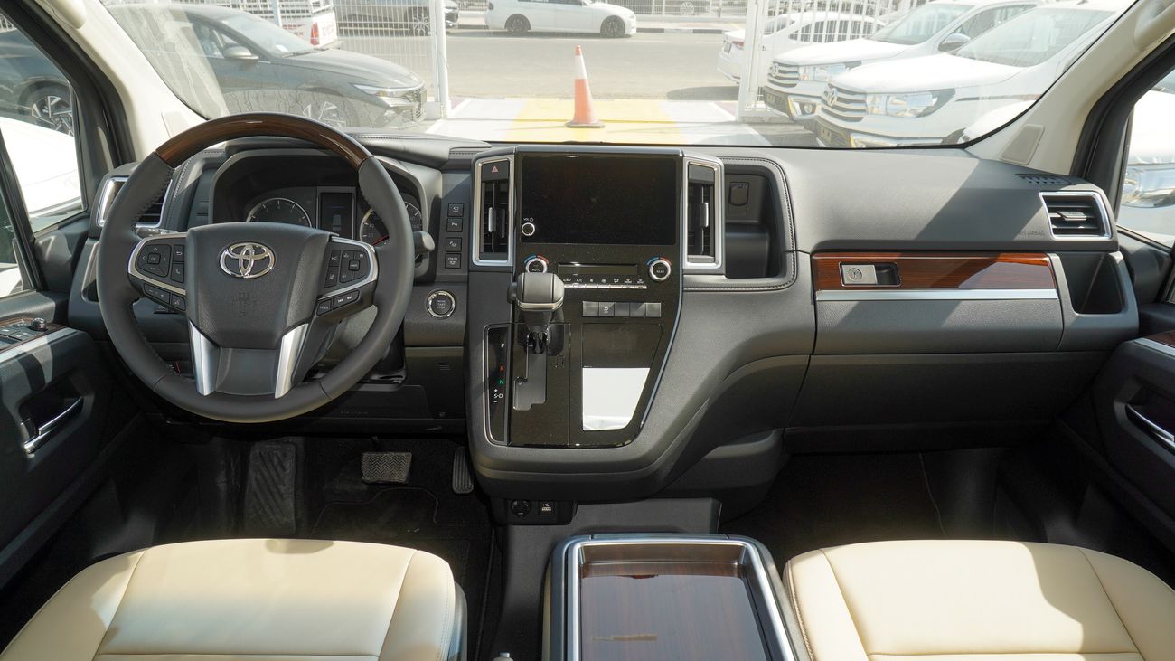 Toyota Granvia PREMIUM 3.5L V6