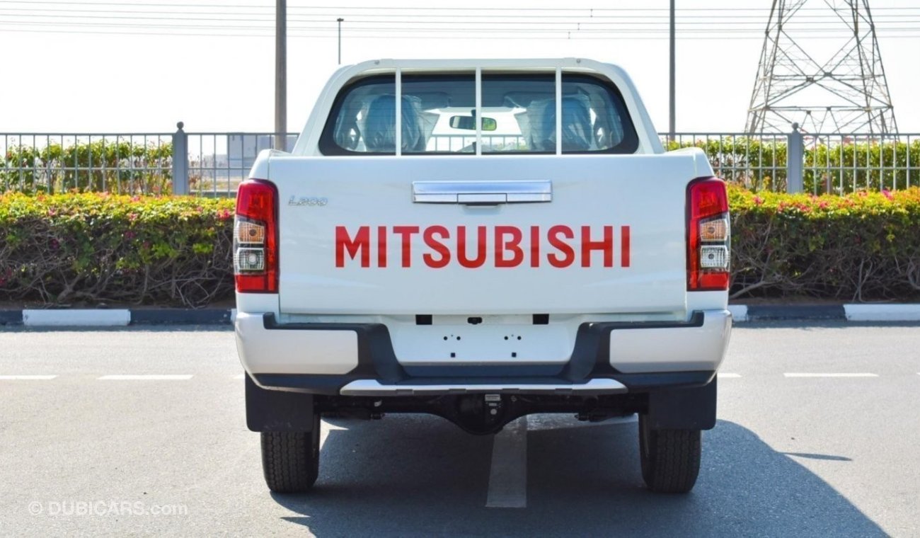 Mitsubishi L200 Petrol Engine