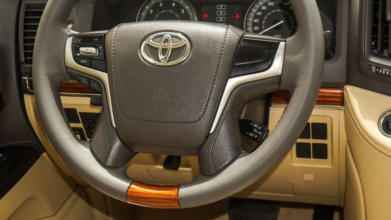 Toyota Land Cruiser EXR V6