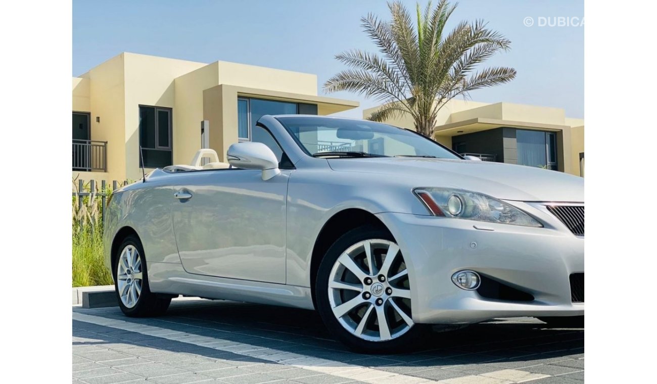 Lexus IS300 Lexus IS 300C || GCC || Hard top Convertible || Very Well Maintained