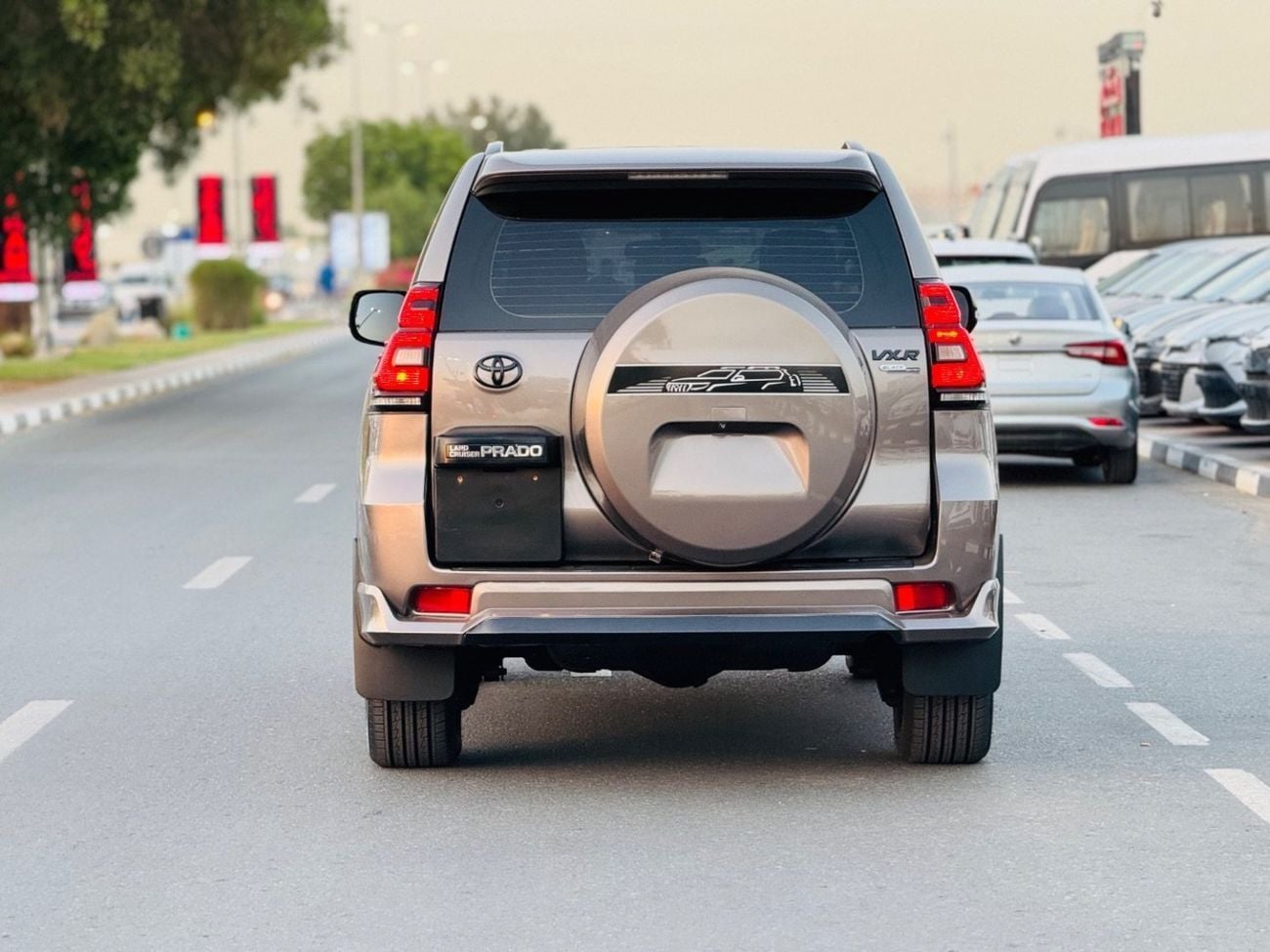 تويوتا برادو Toyota prado 2019 v4 LHD full options