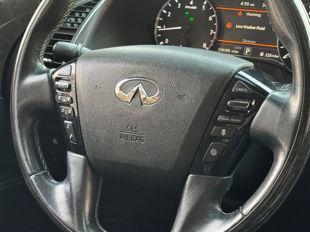 Infiniti QX80 LUXE PROACTIVE