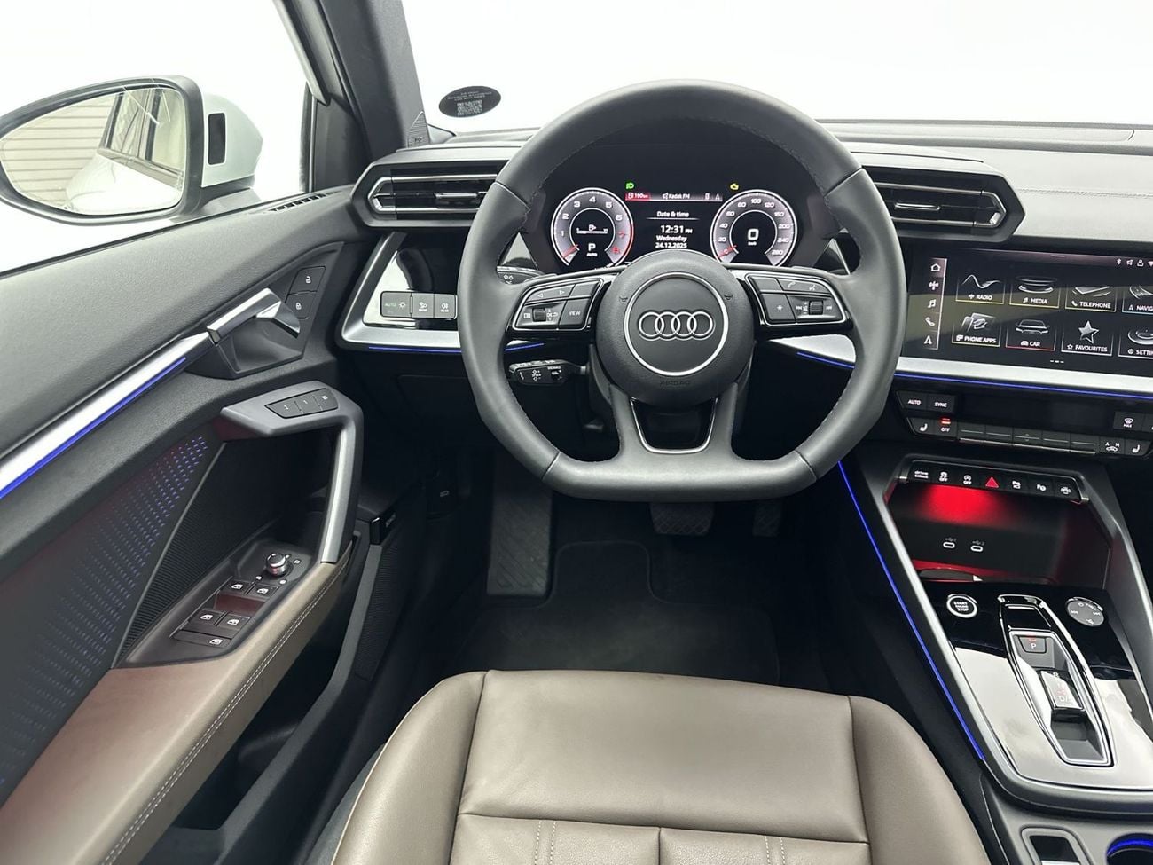 أودي A3 35 TFSI S Line 1.4L A3 Sedan S line 35 TFSI 150hp (Ref# 43551)