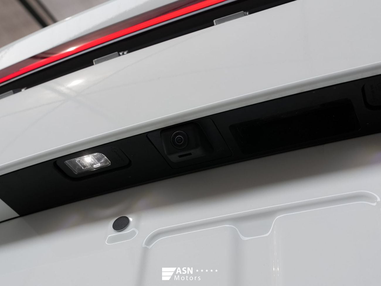 Geely Coolray (Export Price)