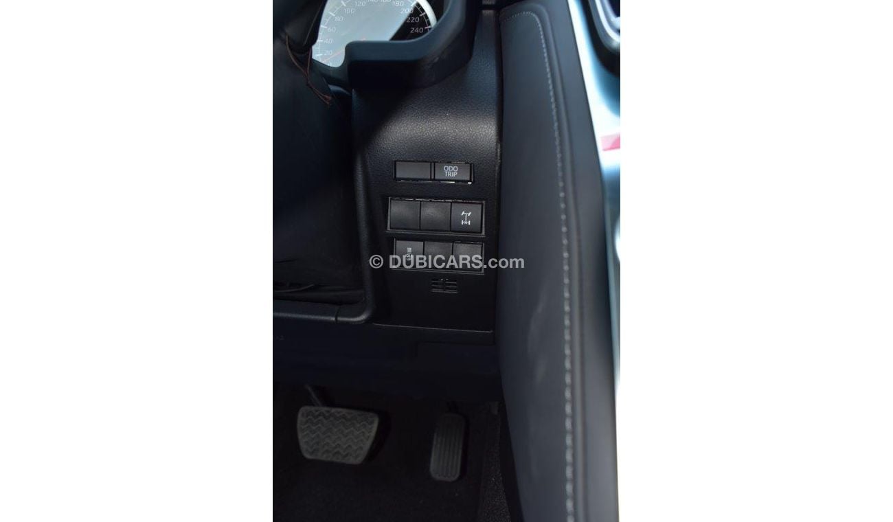 Toyota Land Cruiser GXR Platinum V6 3.3l Twin Turbo Diesel Automatic