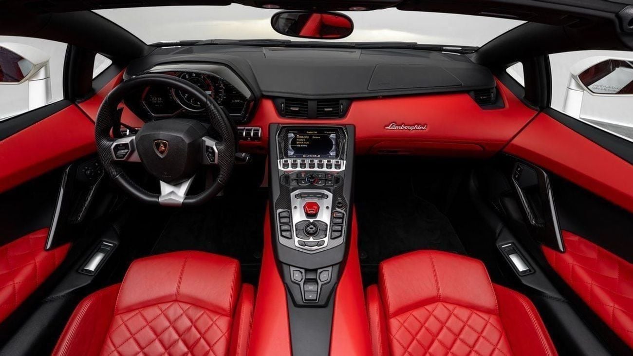 لامبورغيني أفينتادور LP 700-4 Roadster - 2015 - GCC