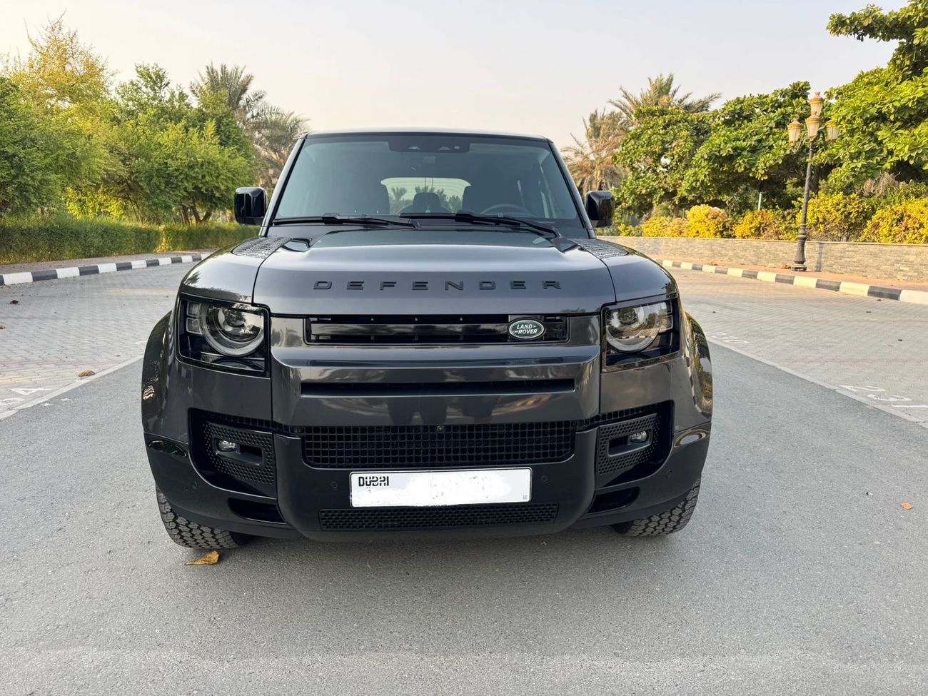 Land Rover Defender P400 110 X 3.0L (5 Seater)