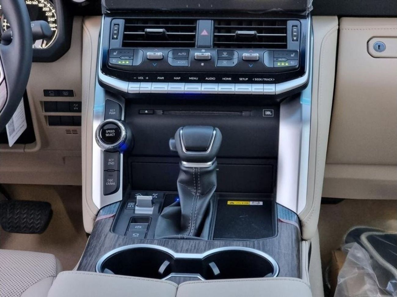 Toyota Land Cruiser 2023 Toyota Land cruiser 4.0L VX Petrol 6 Cylinder Automatic Zero KM