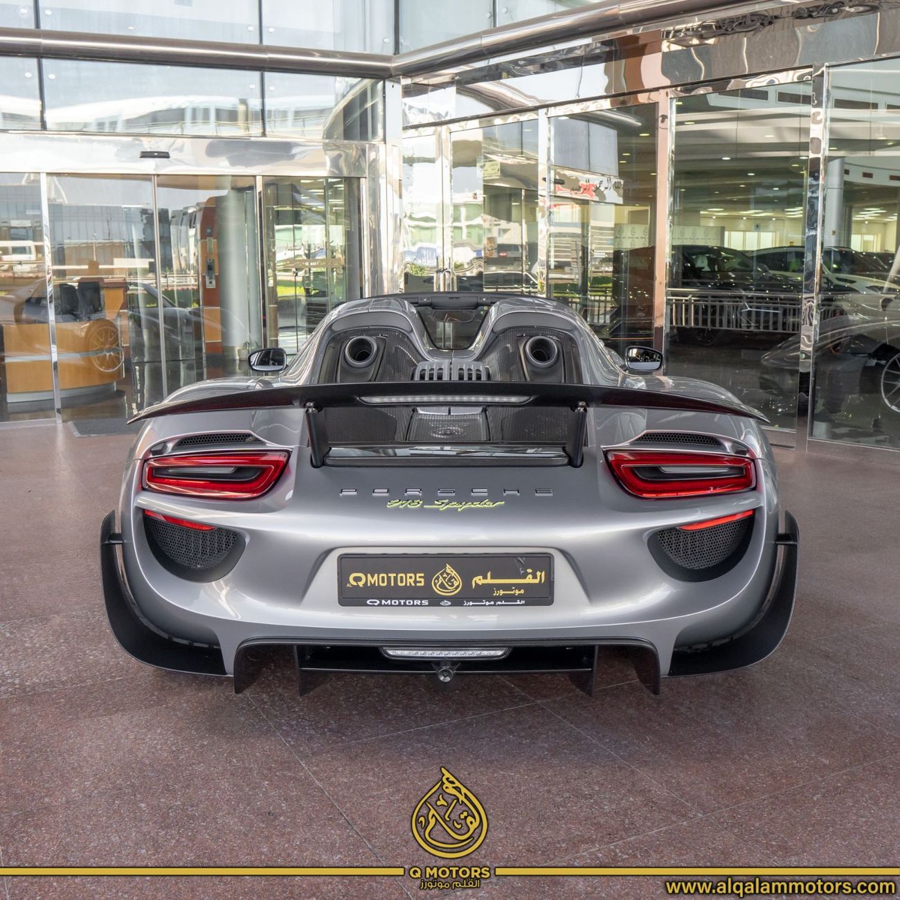 Porsche 918 Spyder Std 4.6L 2015 PORSCHE 918 SPYDER WEISSACH DONE ONLY 8000KM