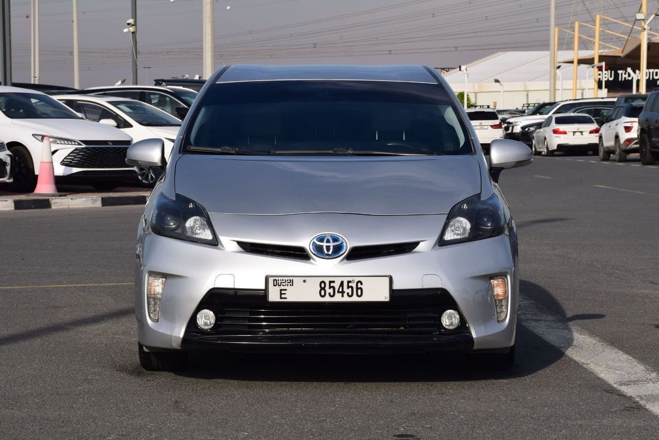 Toyota Prius STD (NON GCC) 1.8L Hybrid (Japanese Specs)