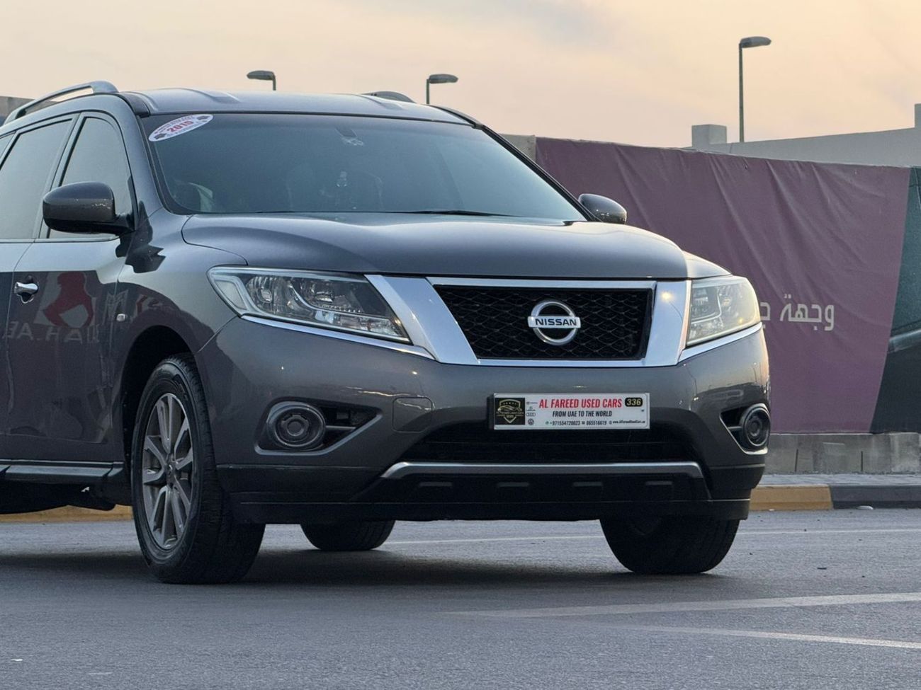 Nissan Pathfinder SE Top 3.5L in good condition inside & out