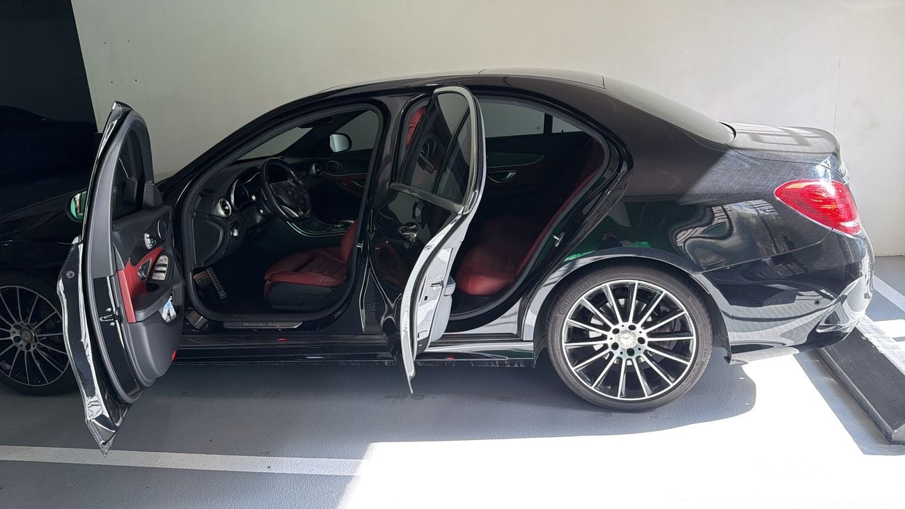 مرسيدس بنز C 200 AMG 2.0
