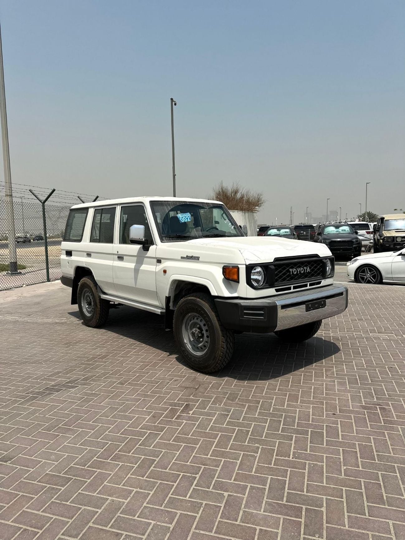 Toyota Land Cruiser 70 LX Toyota LC76 4.0L Petrol Basic Manual 2025 Model
