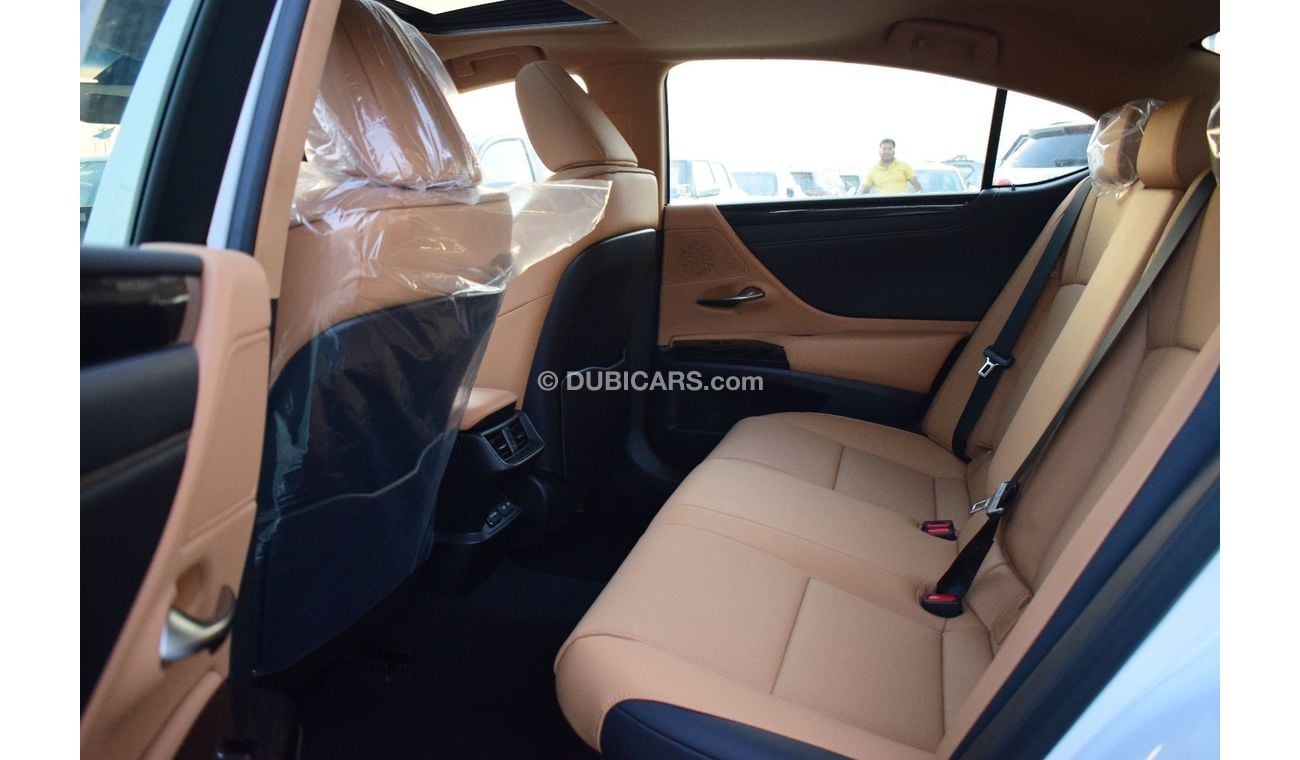 Lexus ES 300 2023 Lexus ES300h 2.5L Hybrid