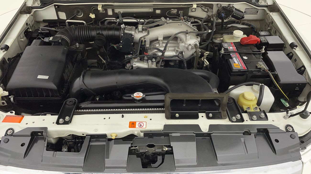 Mitsubishi Pajero GLS MIDLINE 3 | Zero Down Payment | Home Test Drive