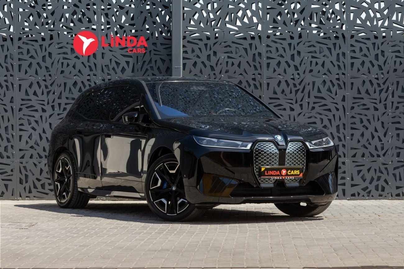 بي أم دبليو iX xDrive50