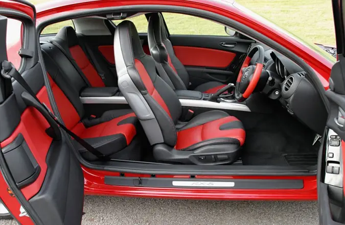 Mazda RX-8 interior - Seats