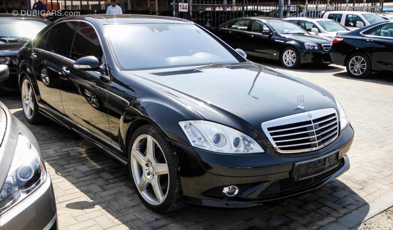 Mercedes-Benz S 500