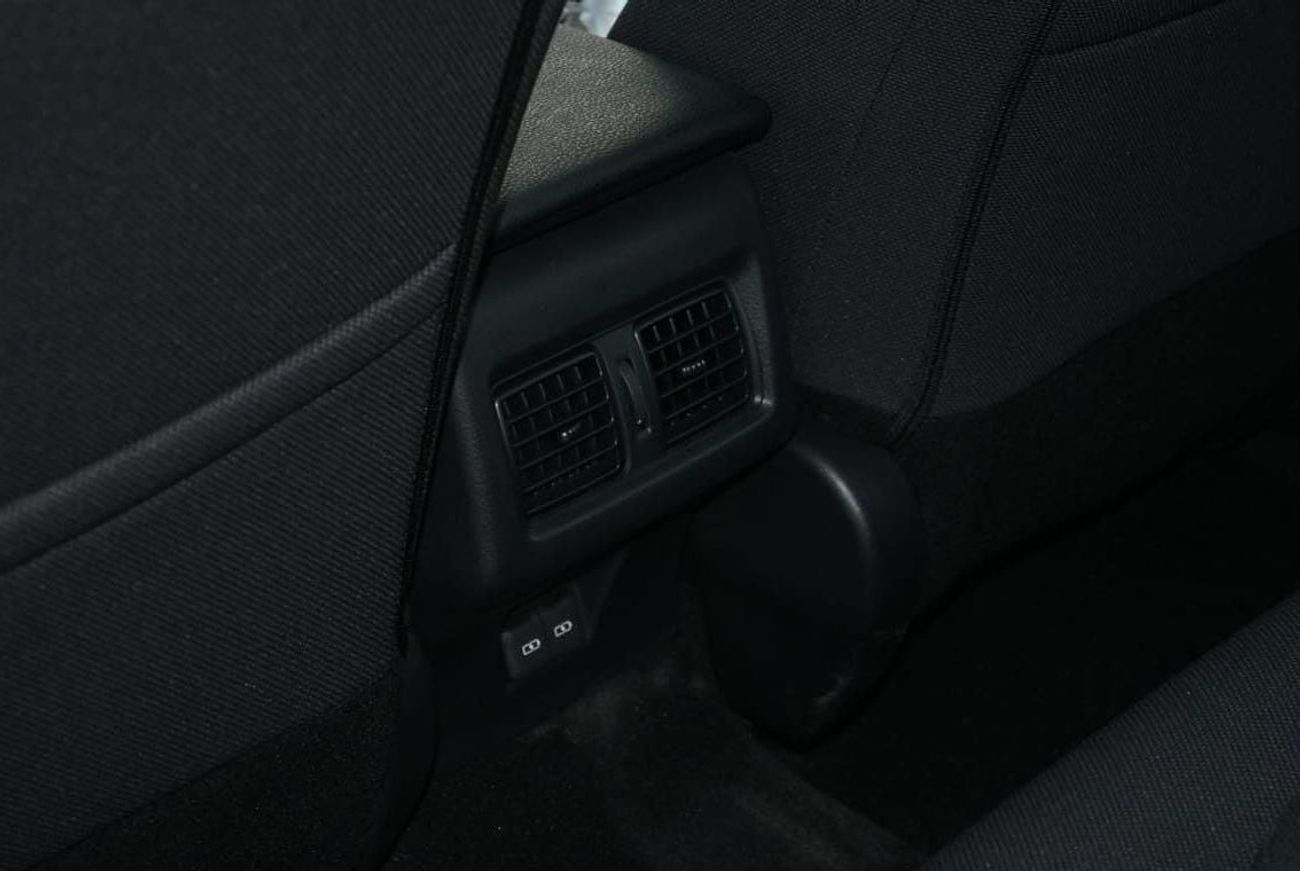 Toyota Camry Toyota Camry LE 2.5L Hybrid, Model 2025, Color Grey