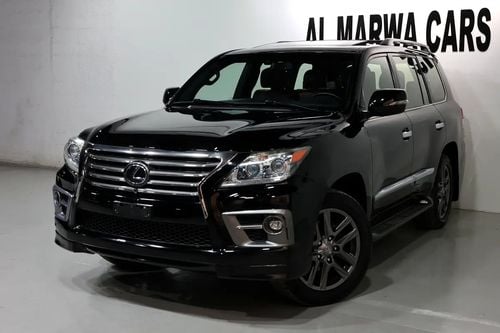 Lexus LX570 LX 570 Signature | GCC Specs | Pristine Condition