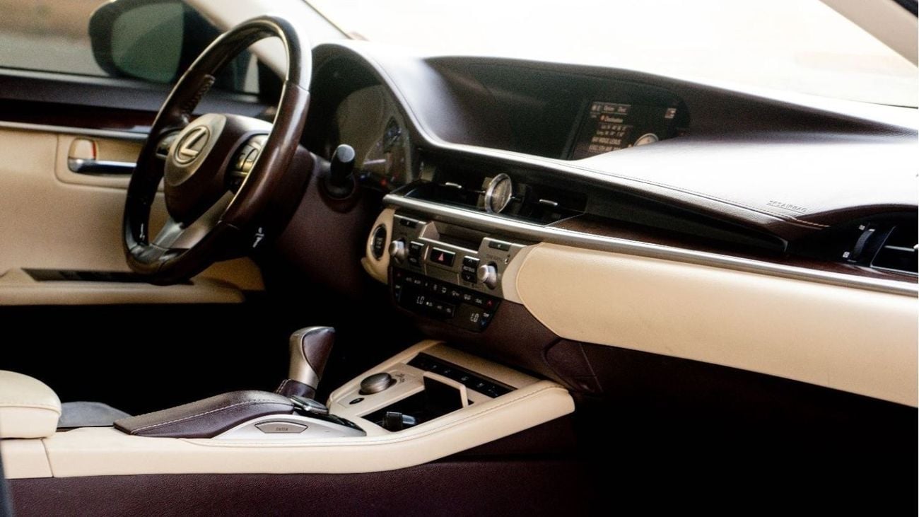 لكزس ES 350 3.5 EXCELLENT CONDITION