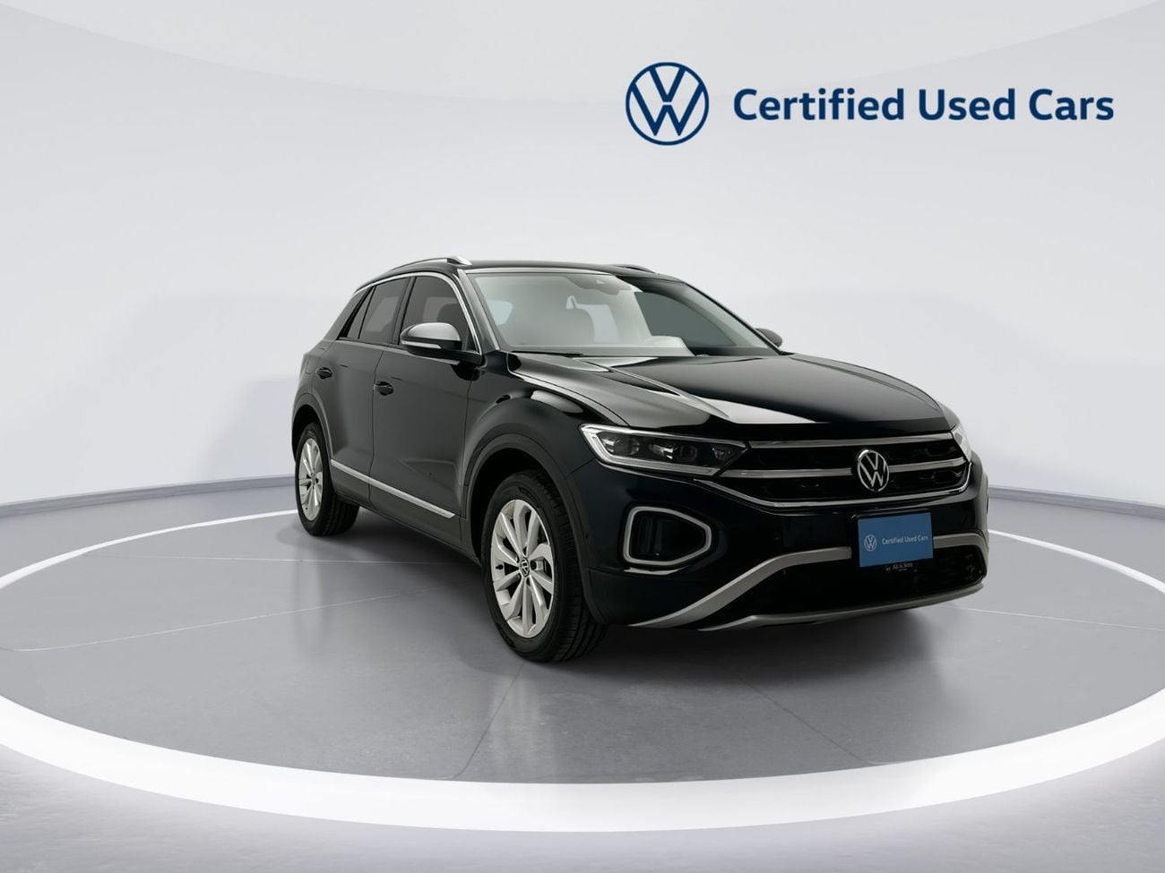 فولكس واجن T ROC Style 1.4L without sunroof 1.4L (Ref#09337) / WAS 94,900 AED - NOW 87,900 AED