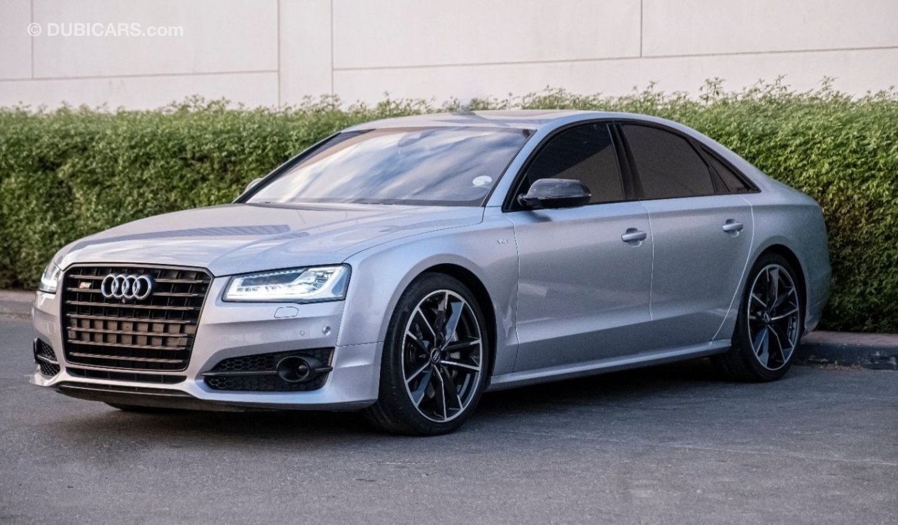 Audi S8