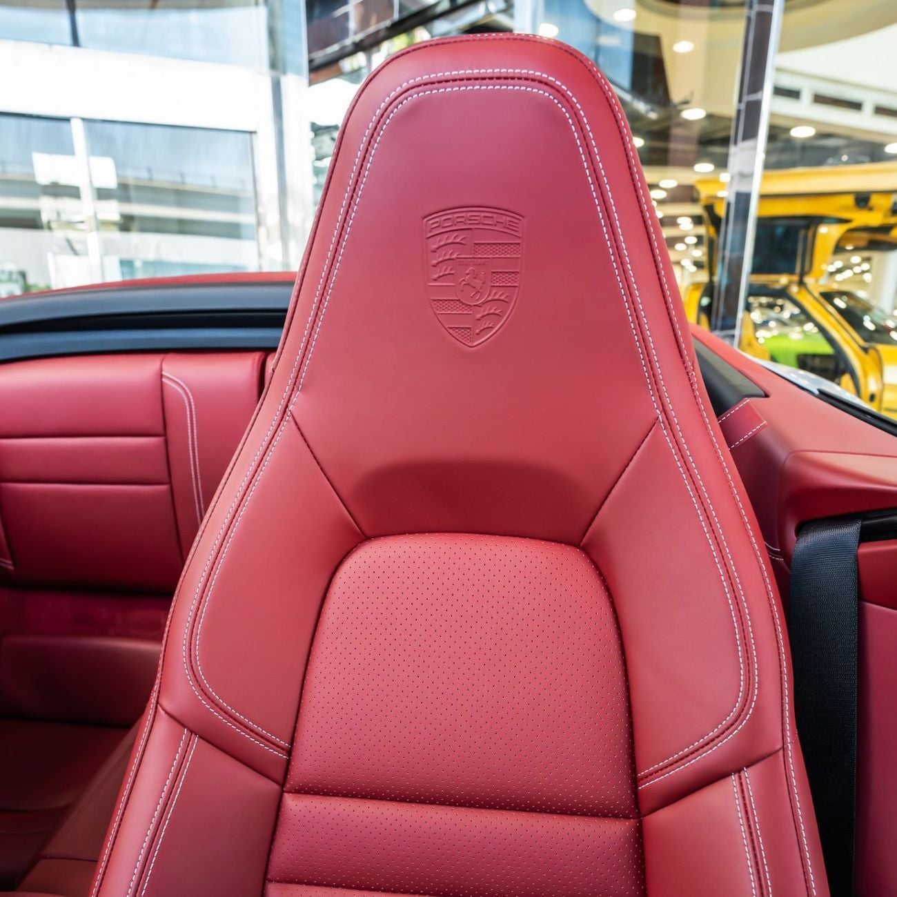 بورش 911 CARRERA 4S 2025  PORSCHE  911 CARRERA  CABRIOLET  DONE ONLY 1800KM