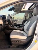 تويوتا راف ٤ XLE 2.5L / sunroof, leather seats/ full option 2023