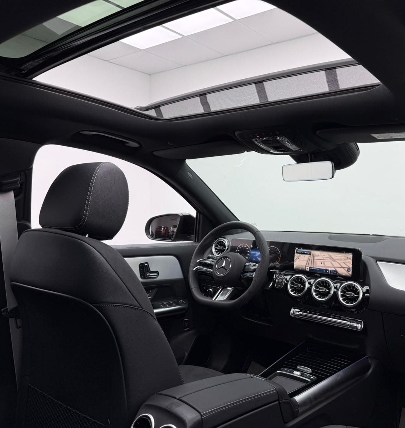 Mercedes Benz GLA 200 AMG PREMIUM 2026 Mercedes Benz GLA200 AMG, 2030 Mercedes Warranty, Delivery Kms, Fully Loaded, GCC
