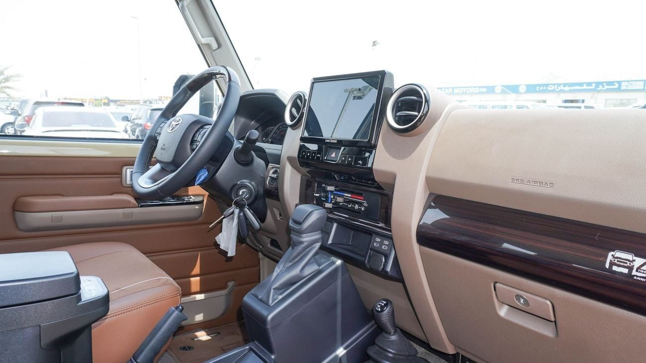 Toyota Land Cruiser 70 LX 4.0L V6 A/T