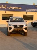 Toyota Fortuner SR5 2.7L PETROL A/T 7 SEATER