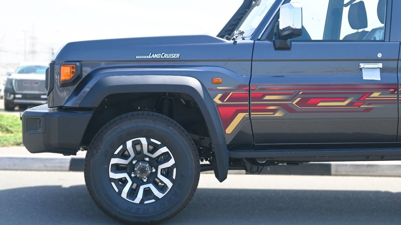 تويوتا لاند كروزر بيك آب Toyota Land Cruiser LC79 2024
