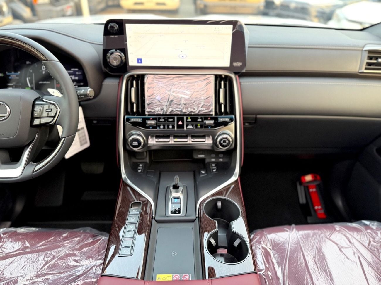 Lexus LX700h LX 700 H || 25 speakers || 2026
