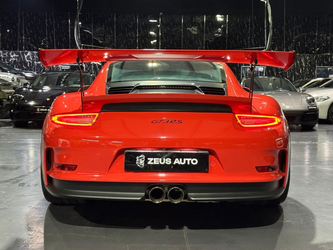 Porsche 911 GT3RS 4.0L (2 Seater) 2016 Porsche, 2026 Porsche Warranty, Carbon Fiber Package, Low Kms, GCC