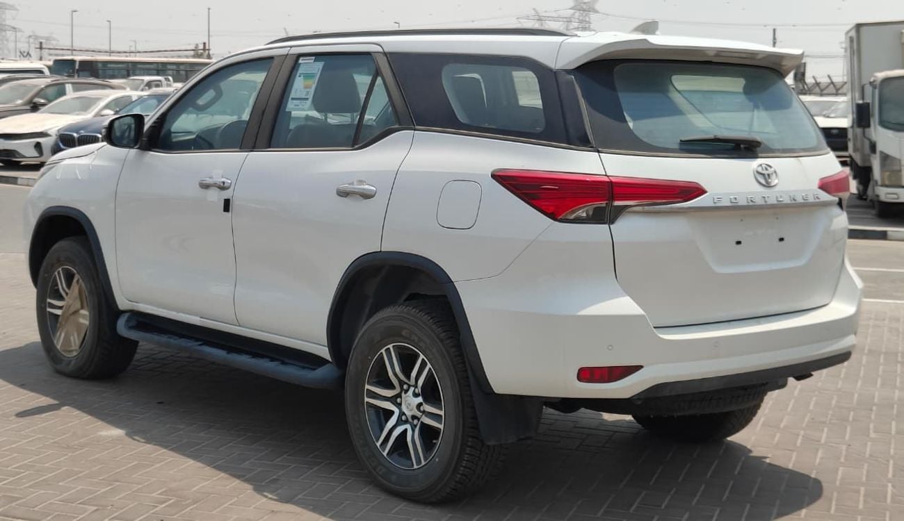 Toyota Fortuner 2024 Toyota Fortuner SR5 High-Option 7-Seater 2.4L 4-Cyl Turbo Diesel A/T 4x4 Export Only