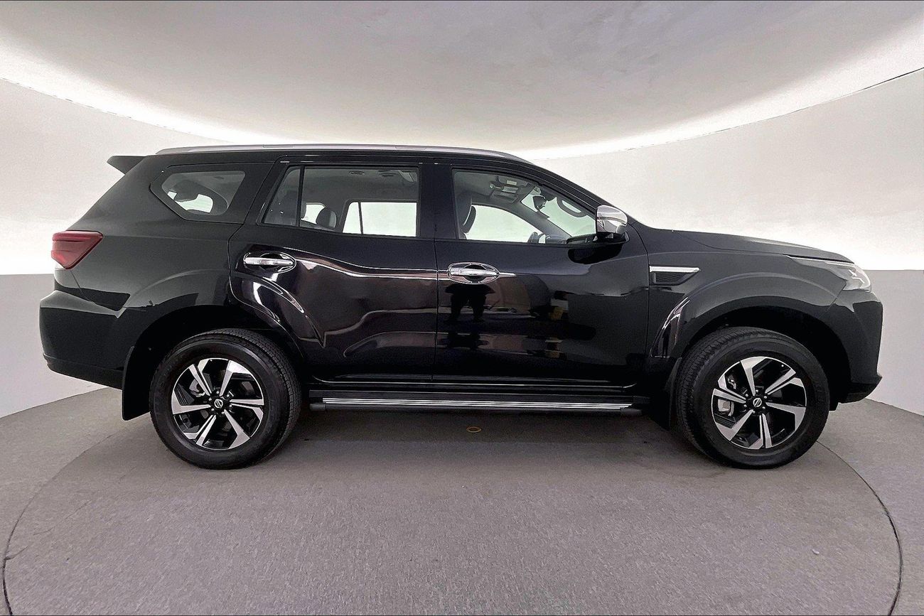 Nissan XTerra Platinum | Guaranteed Warranty | 0 Down Payment