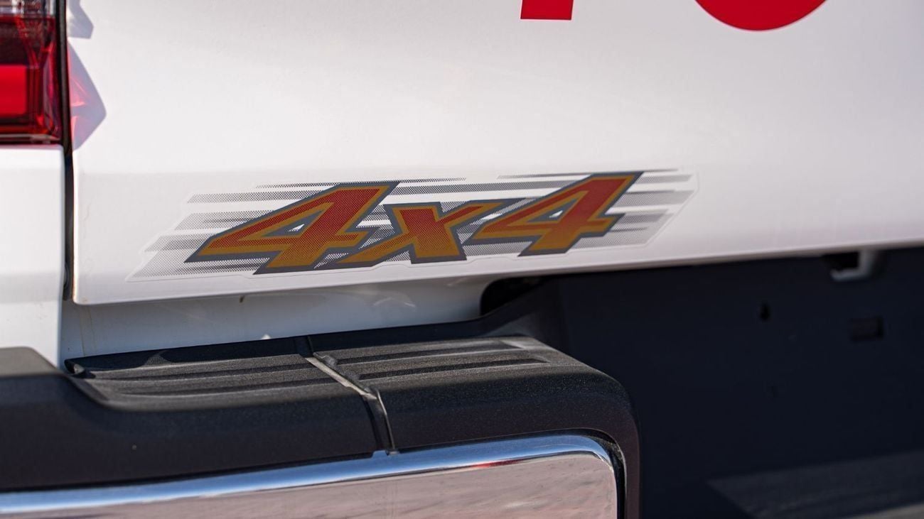 Toyota Hilux GLX 2.7L - Manual - White Inside Maroon | Export Only