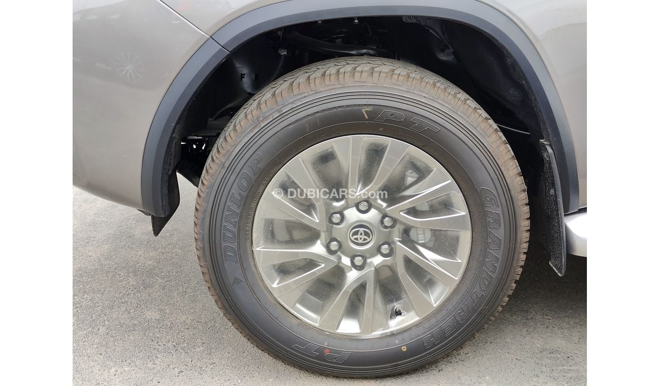 تويوتا فورتونر VXR V6 4.0L AT