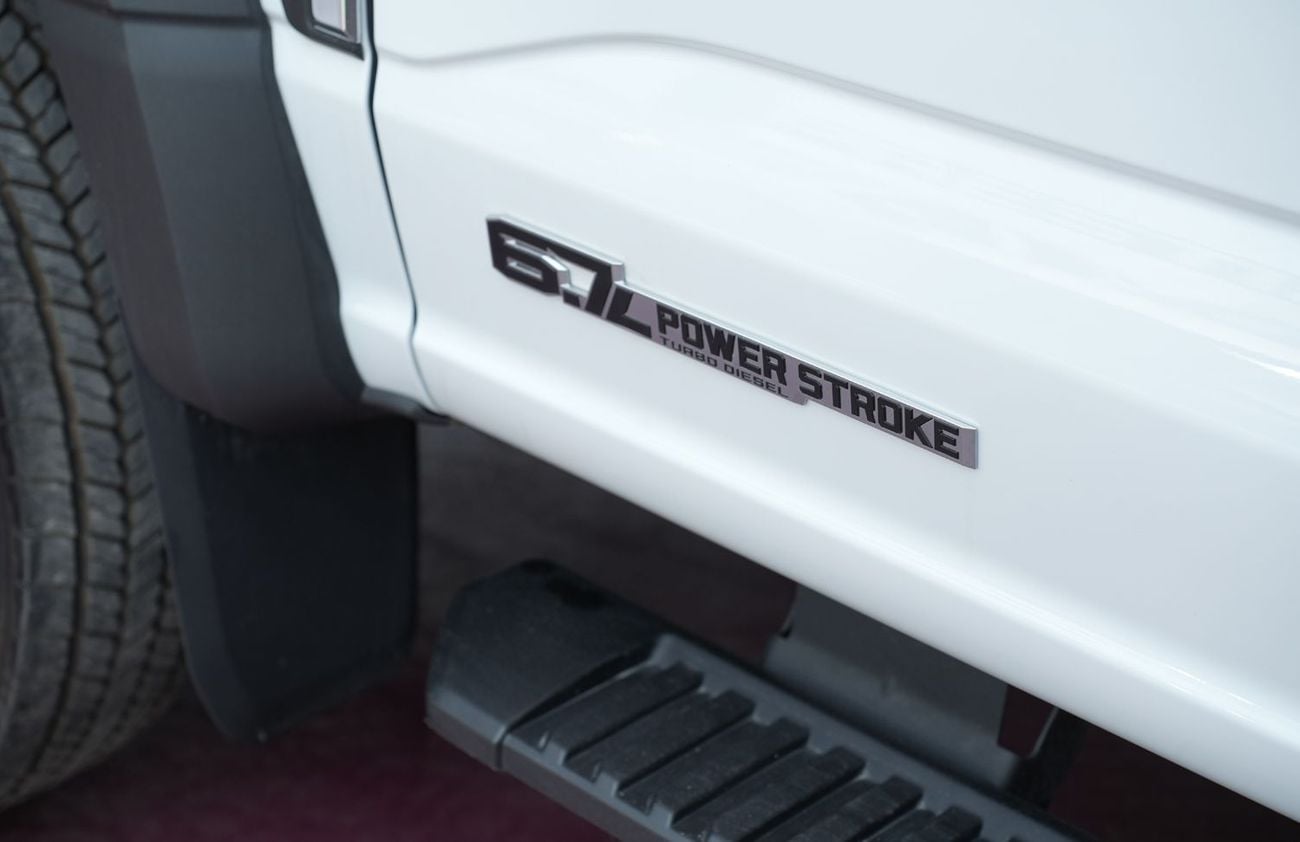 Ford F-550 F550 XL 4x4  Super Duty (Export Only)