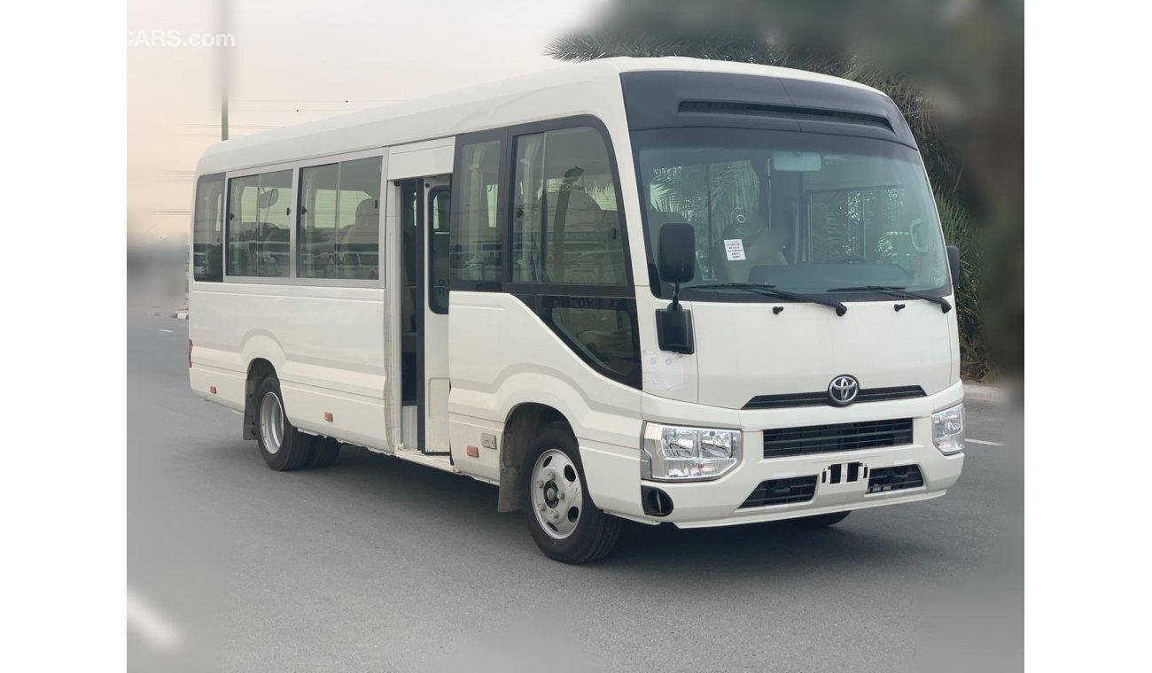 تويوتا كوستر TOYOTA COASTER — FULL OPTION — V6 — 4200cc — DIESEL—22 SEAT -- 3 POINT SEAT BILT - LUGGAGE RACK - CU