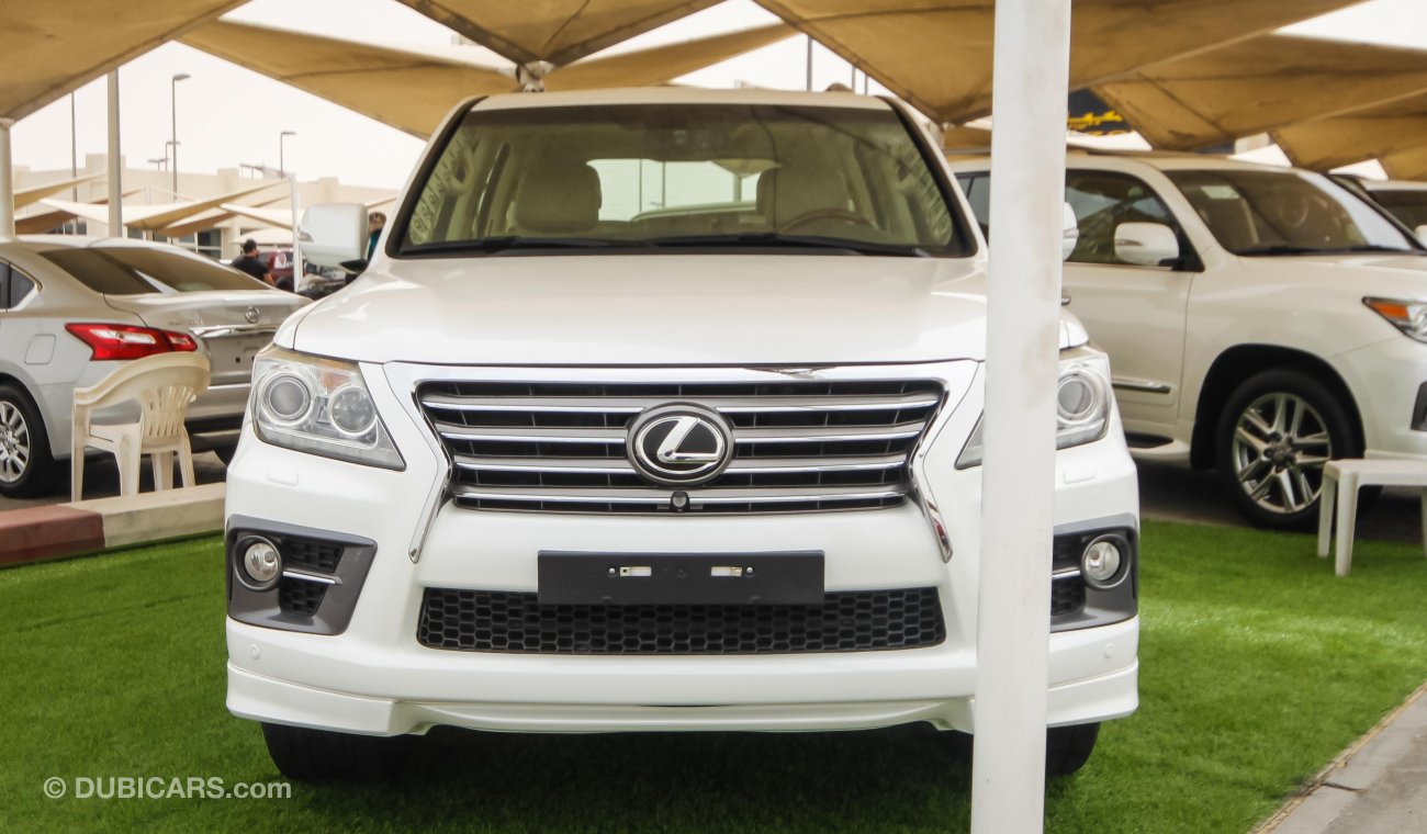 Lexus LX570