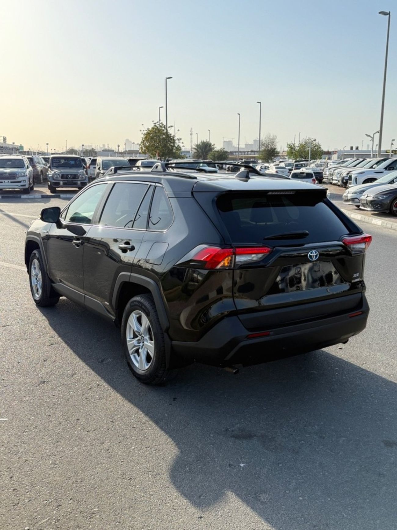 Toyota RAV4 RAV4 xle Hybrid 4x4