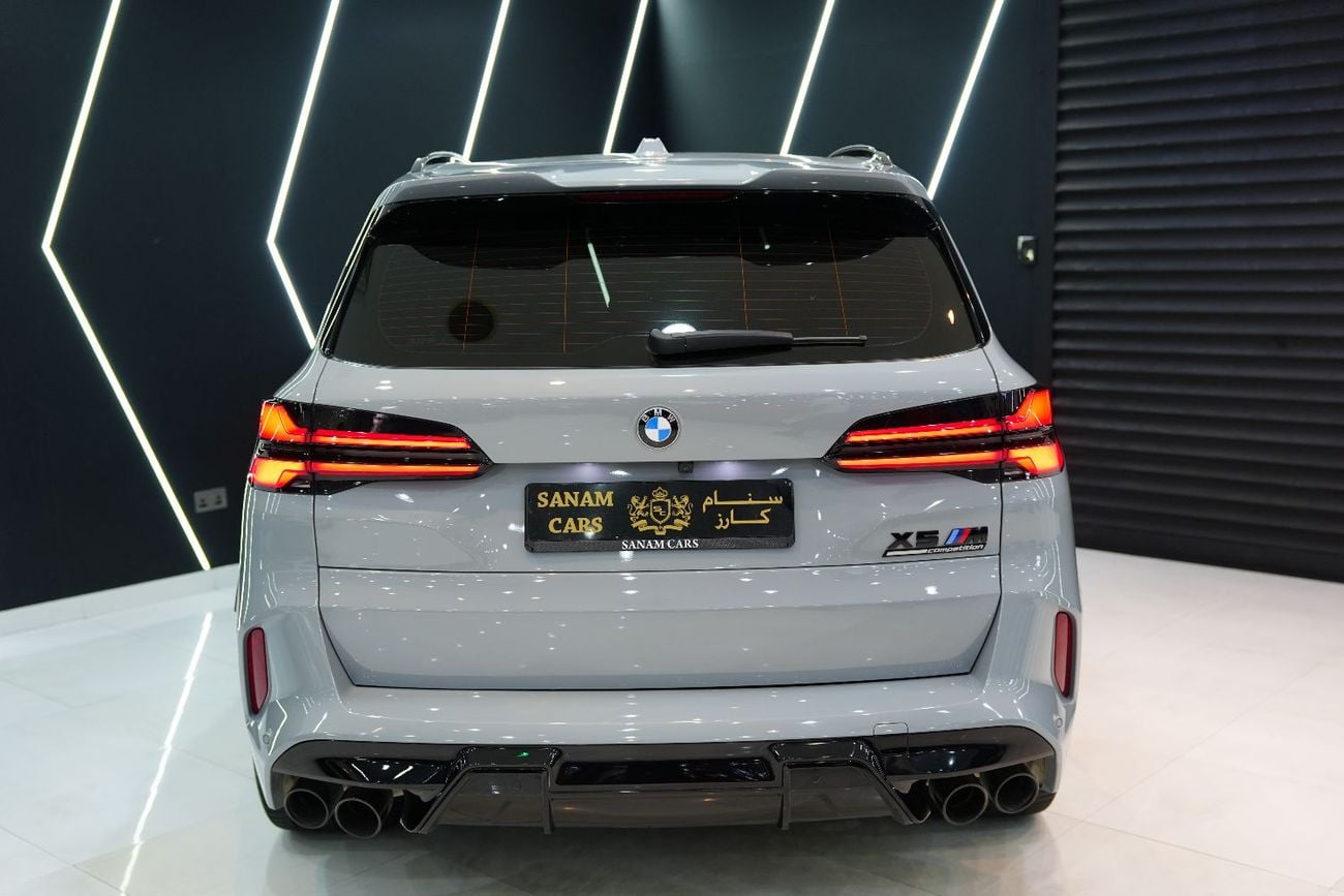 بي أم دبليو X5 M Competition, Shadowline Package, Carbon Interior, Latest Facelift, Dealer Warr + Serv!!