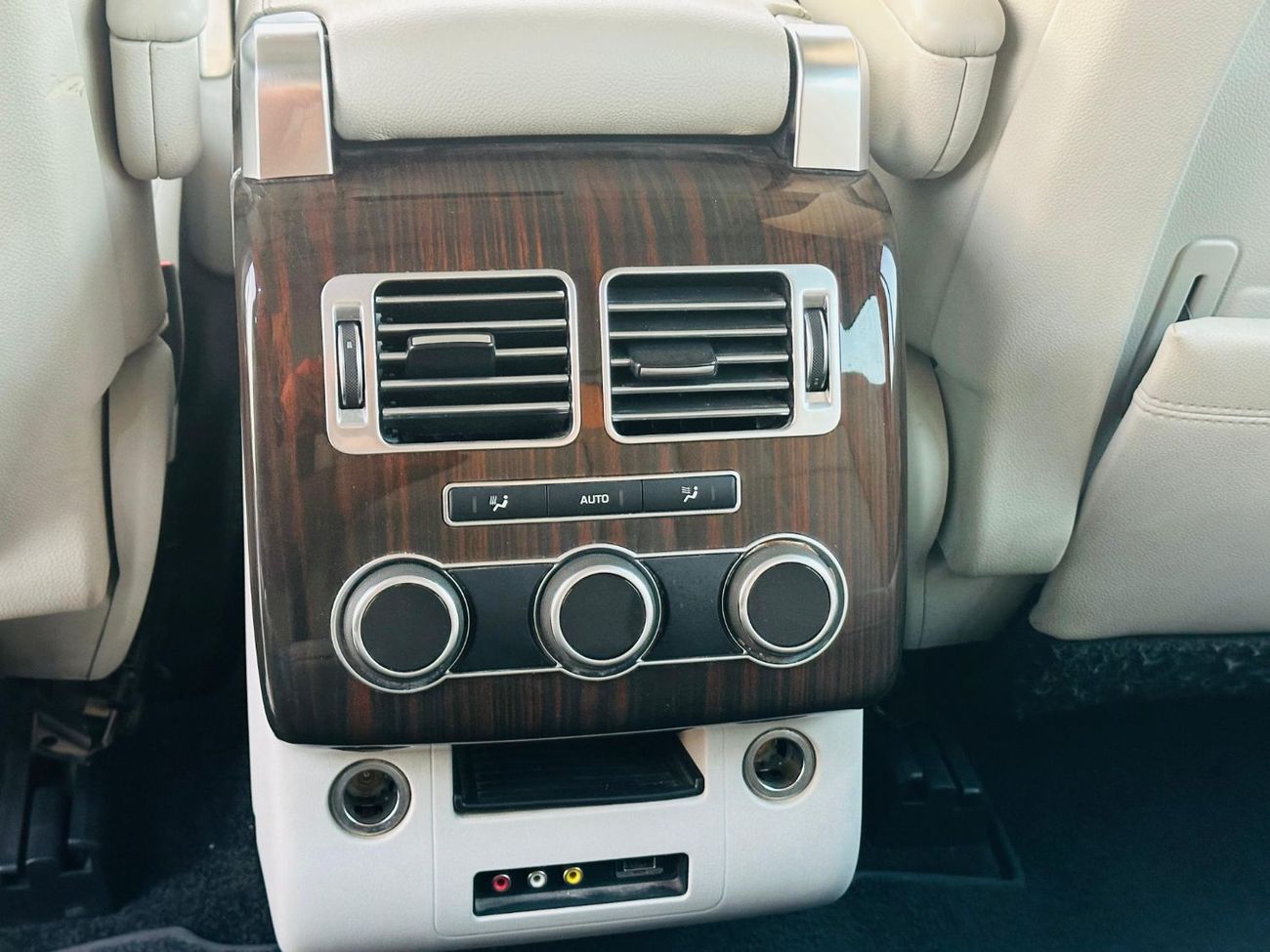 لاند روفر رينج روفر Vogue SE 5.0L