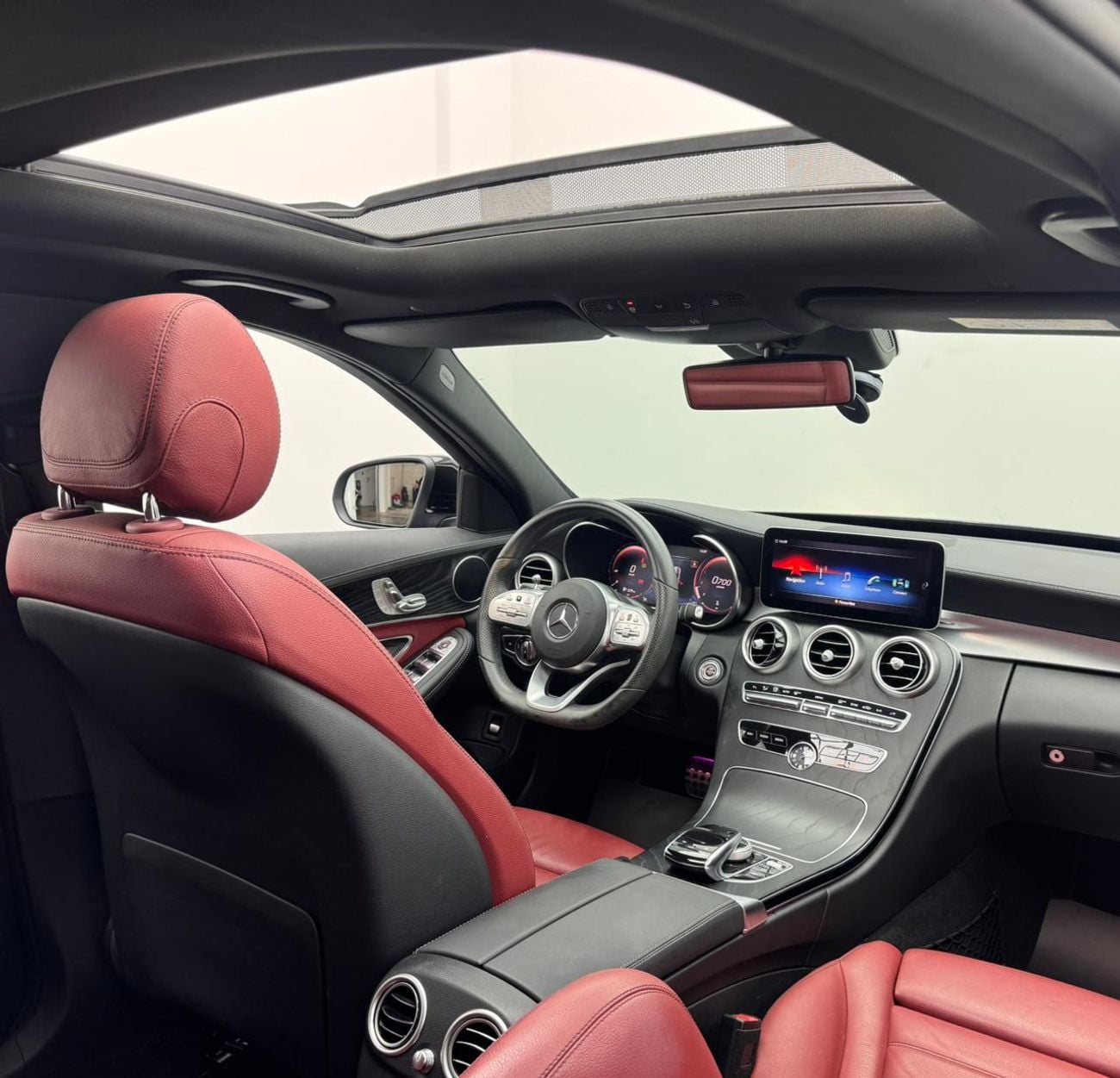 مرسيدس بنز C 200 2020 Mercedes-Benz C200 AMG, Service History, 1 Year Warranty, Excellent Condition, GCC