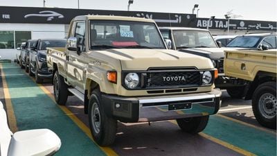 تويوتا لاند كروزر بيك آب 4.0L V6 Petrol Single Cabin A/T