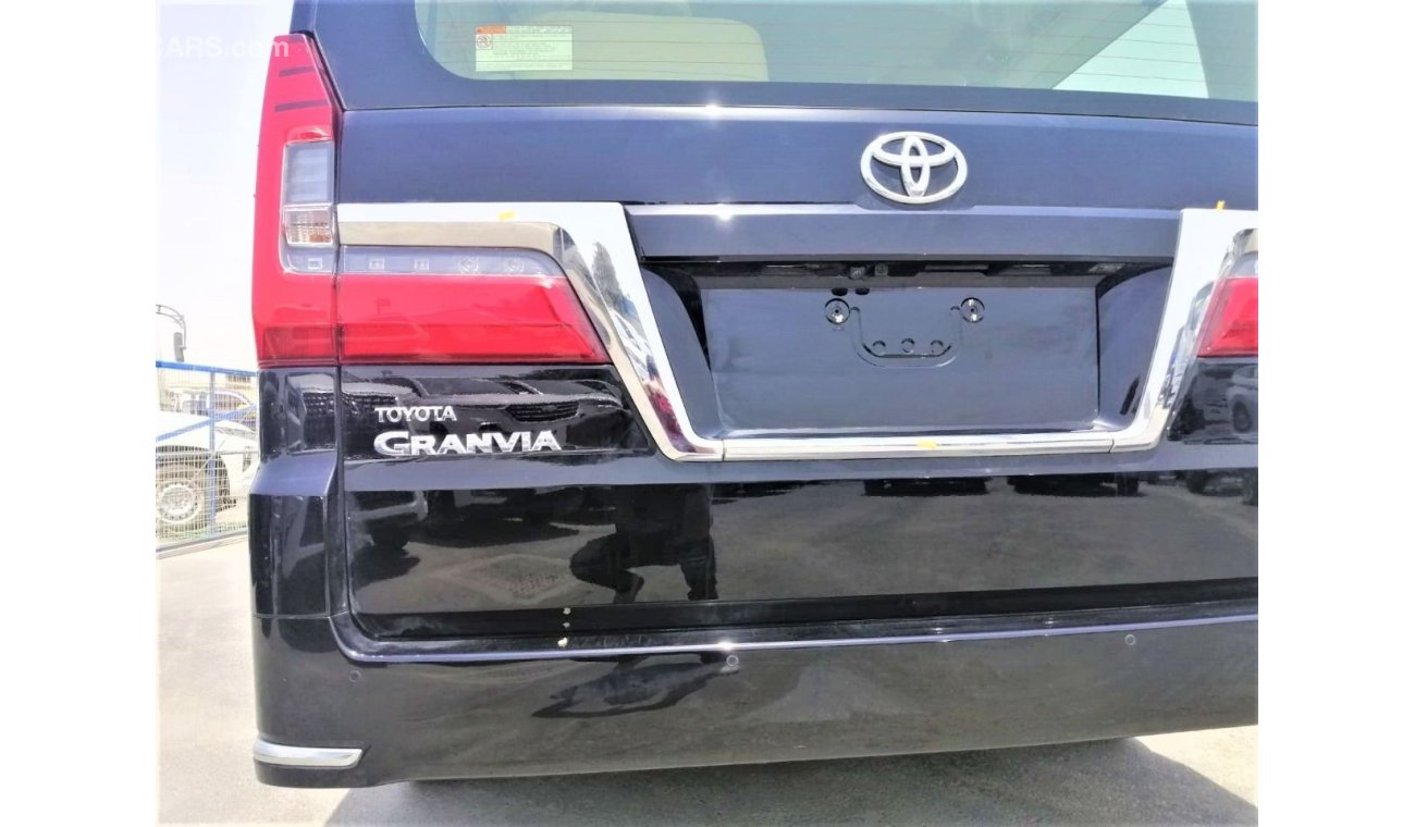 Toyota Granvia full option